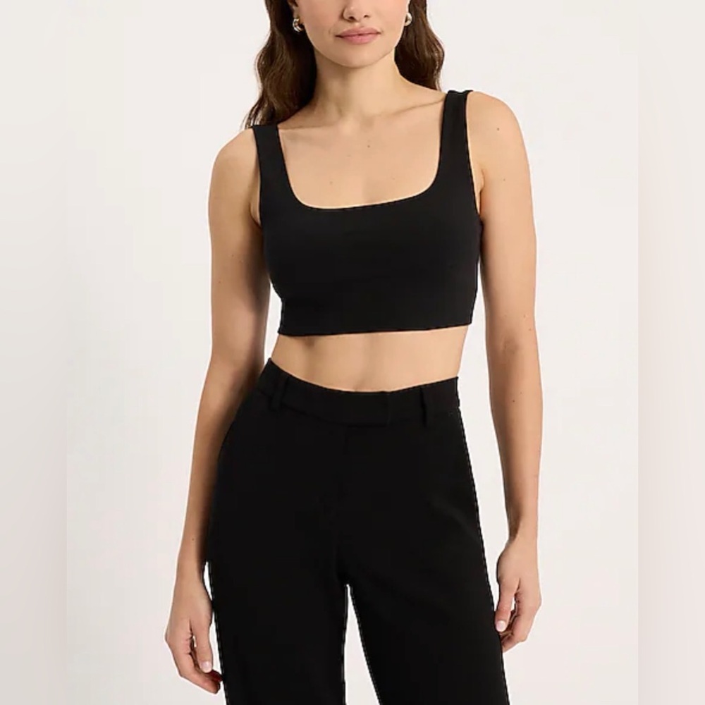 EXPRESS Body Contour Stretch Cotton Cropped Tank, Black, Size Small, NWOT